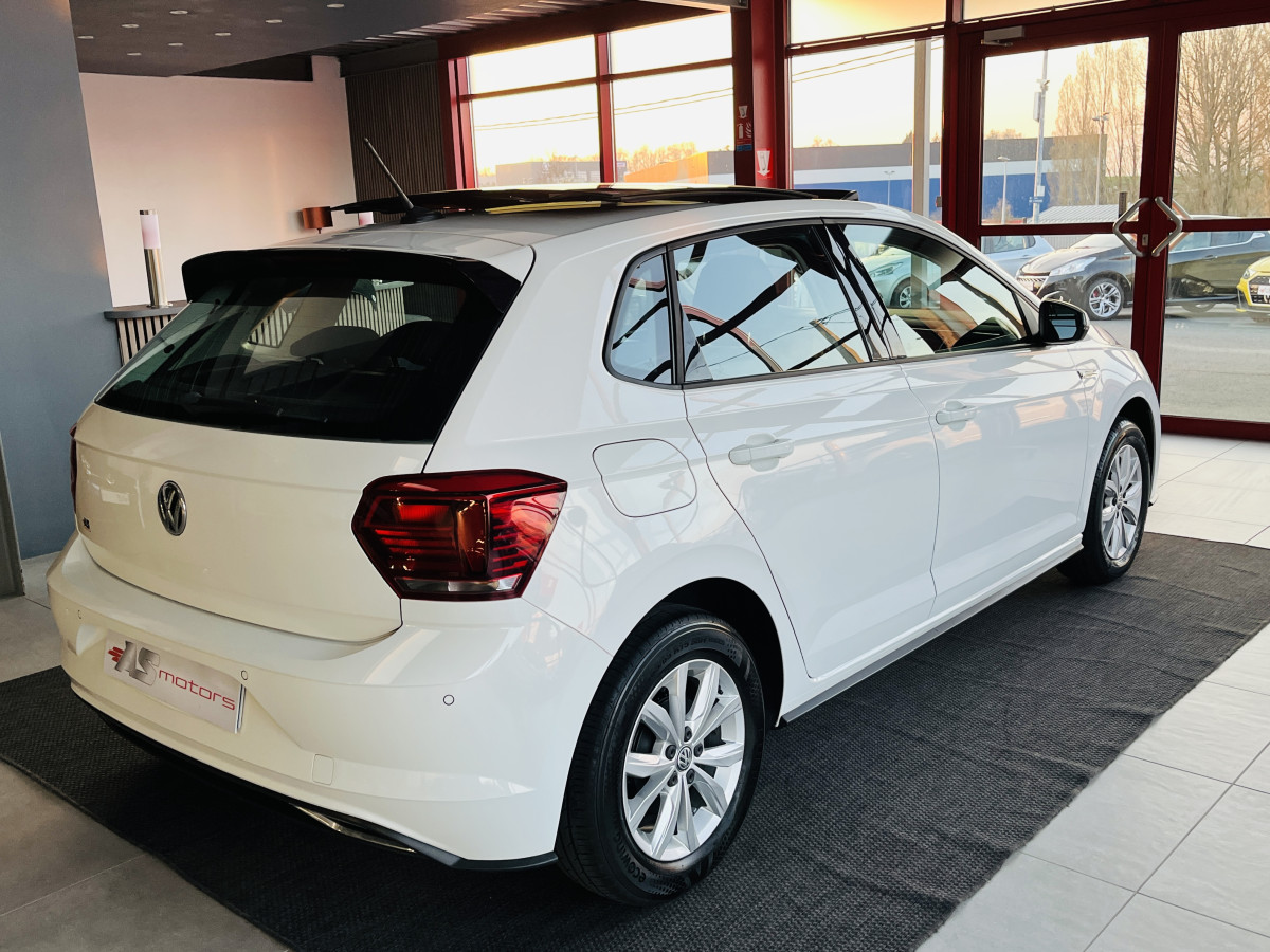 VOLKSWAGEN POLO 1,0 TSI 95 R-LINE  DSG7 TOIT PANORAMIQUE OUVRANT GPS  REGULATEUR ADAPTATIF  LIMITEUR PARK PILOT FEU HALOGENE JANTE ALU 15 EXCELLENT ETAT