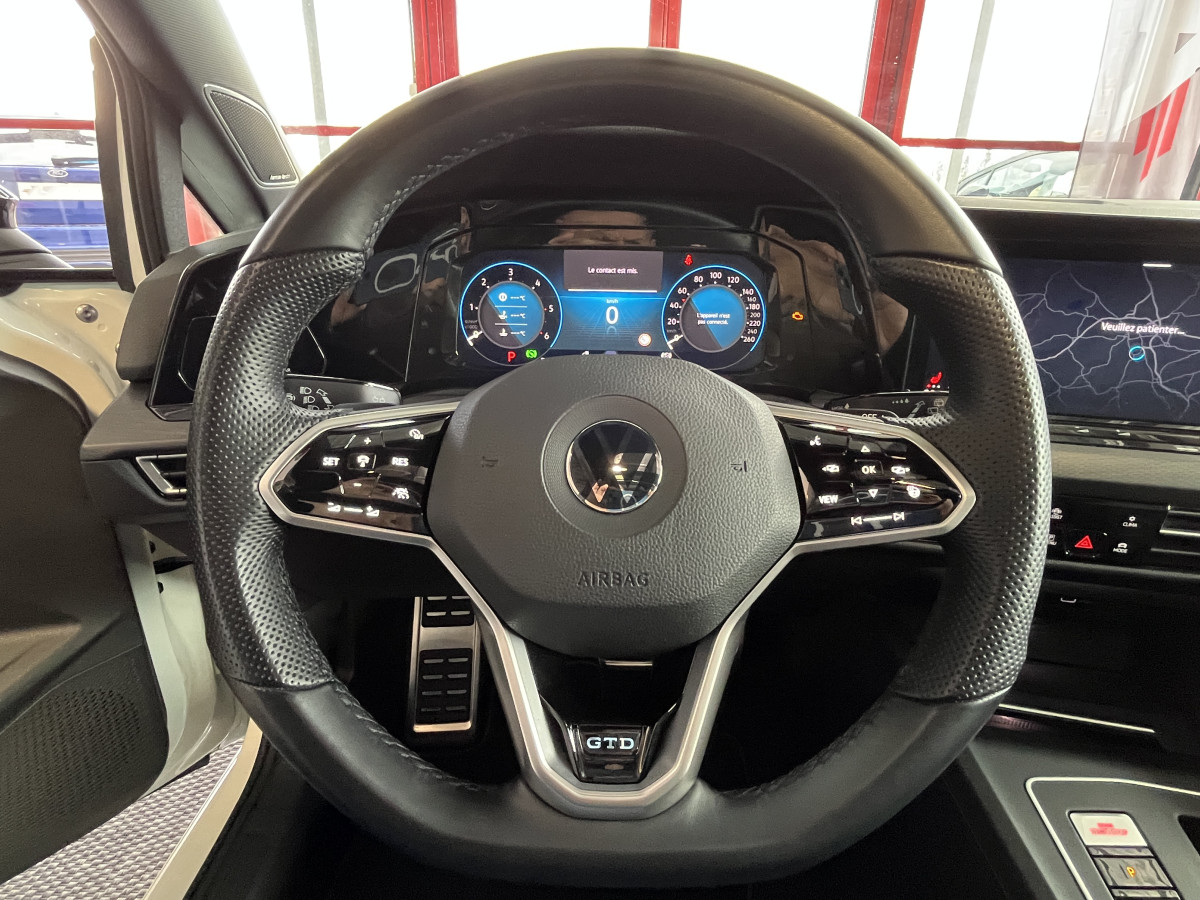 VOLKSWAGEN GOLF 8 GTD 2,0 TDI 200 DSG7 TOIT PANORAMIQUE GPS CAMERA  ATTELAGE HIFI HARMAN/KARDON IQ-DRIVE  REGULATEUR ADAPTATIF  LIMITEUR FULL LED APPLE CARPLAY KEYLESS DRIVE SELECT  EXCELLENT ETAT