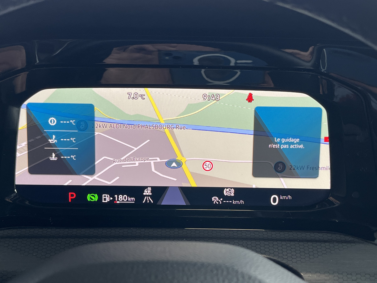 VOLKSWAGEN GOLF 8 GTD 2,0 TDI 200 DSG7 TOIT PANORAMIQUE GPS CAMERA  ATTELAGE HIFI HARMAN/KARDON IQ-DRIVE  REGULATEUR ADAPTATIF  LIMITEUR FULL LED APPLE CARPLAY KEYLESS DRIVE SELECT  EXCELLENT ETAT