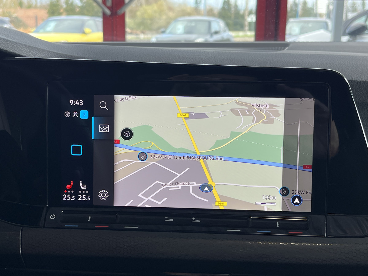 VOLKSWAGEN GOLF 8 GTD 2,0 TDI 200 DSG7 TOIT PANORAMIQUE GPS CAMERA  ATTELAGE HIFI HARMAN/KARDON IQ-DRIVE  REGULATEUR ADAPTATIF  LIMITEUR FULL LED APPLE CARPLAY KEYLESS DRIVE SELECT  EXCELLENT ETAT