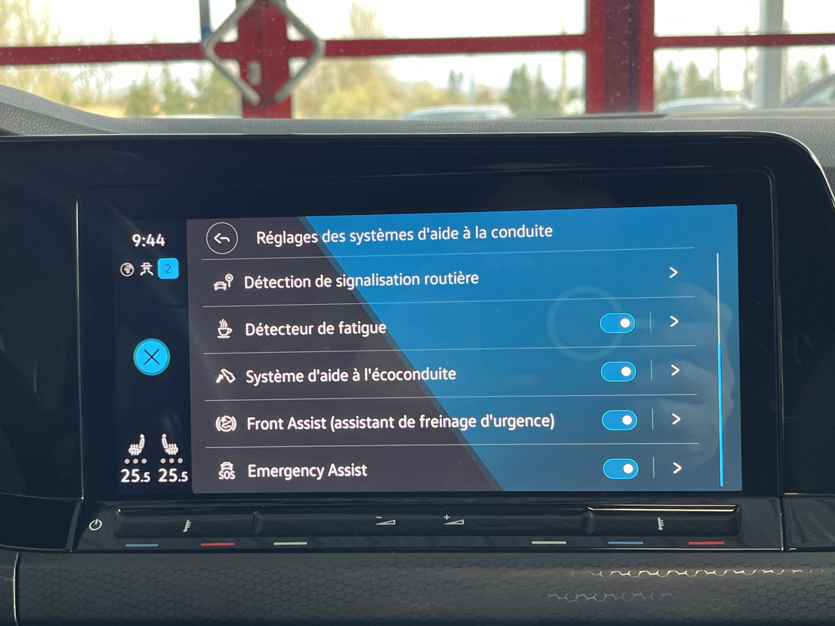 VOLKSWAGEN GOLF 8 GTD 2,0 TDI 200 DSG7 TOIT PANORAMIQUE GPS CAMERA  ATTELAGE HIFI HARMAN/KARDON IQ-DRIVE  REGULATEUR ADAPTATIF  LIMITEUR FULL LED APPLE CARPLAY KEYLESS DRIVE SELECT  EXCELLENT ETAT