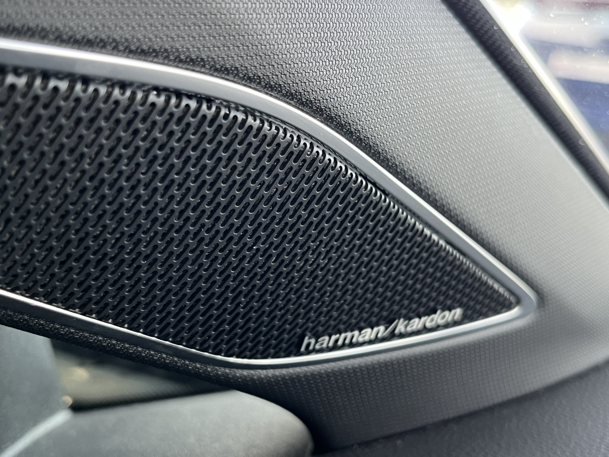 VOLKSWAGEN GOLF 8 GTD 2,0 TDI 200 DSG7 TOIT PANORAMIQUE GPS CAMERA  ATTELAGE HIFI HARMAN/KARDON IQ-DRIVE  REGULATEUR ADAPTATIF  LIMITEUR FULL LED APPLE CARPLAY KEYLESS DRIVE SELECT  EXCELLENT ETAT