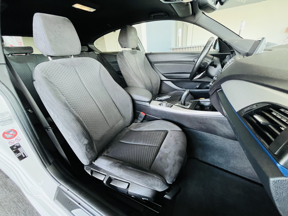 BMW SERIE 1 118 DA 2,0 150 PACK M SPORT GPS KEYLESS FEUX LED PARK ASSIST REGULATEUR LIMITEUR BLUETOOTH EXCELLENT ETAT