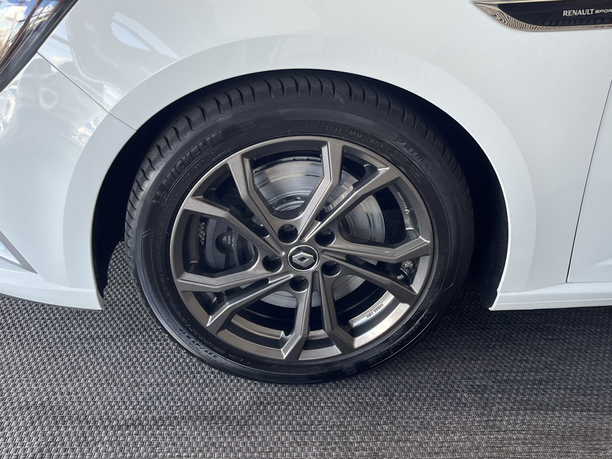 RENAULT MEGANE 4 ESTATE 1,6 205 GT EDC GPS REGUMATEUR LIMITEUR KEYLESS PARK PILOT FEUX FULL LED SIEGES BAQUETS EXCELLENT ETAT