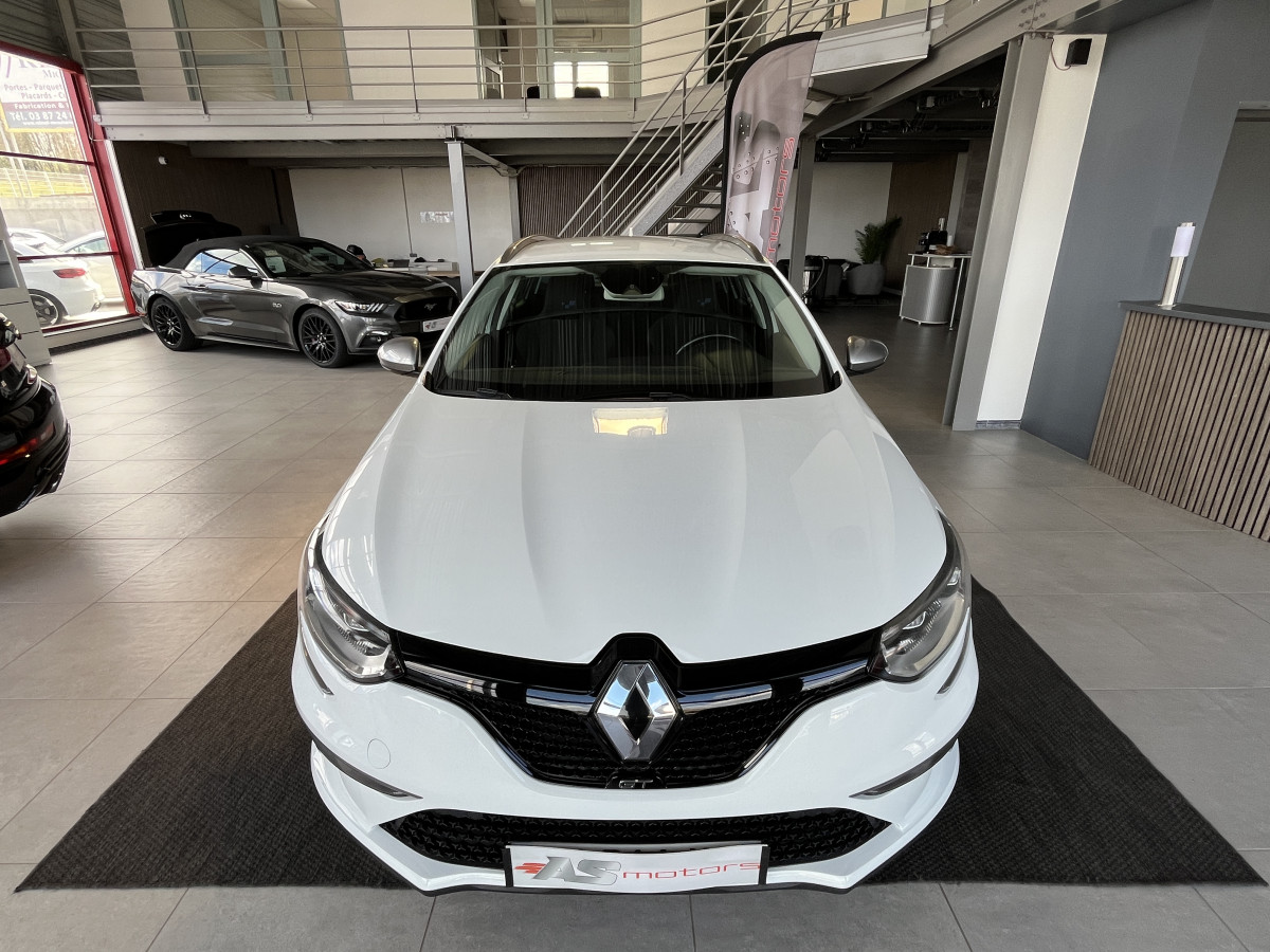 RENAULT MEGANE 4 ESTATE 1,6 205 GT EDC GPS REGUMATEUR LIMITEUR KEYLESS PARK PILOT FEUX FULL LED SIEGES BAQUETS EXCELLENT ETAT