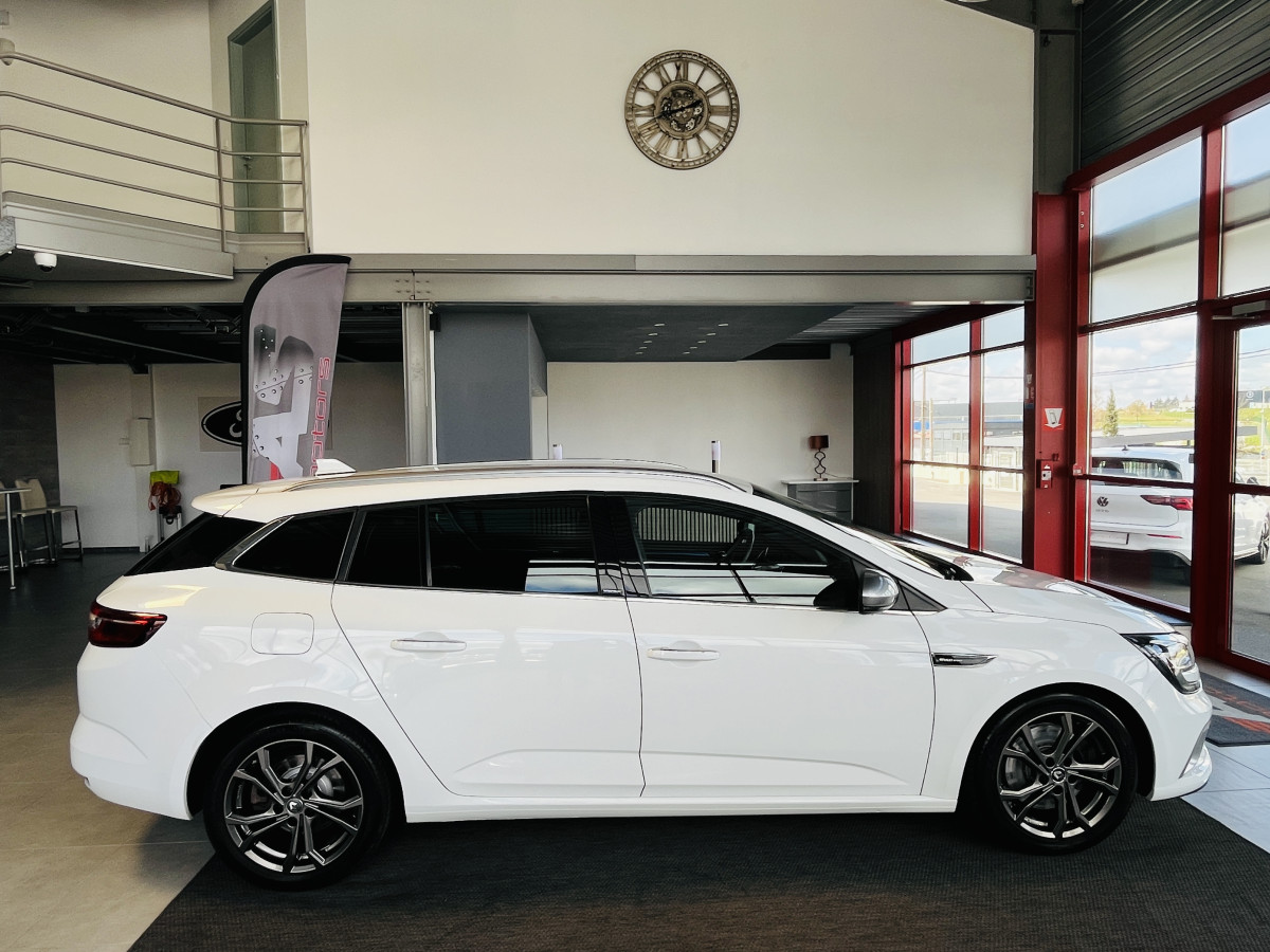 RENAULT MEGANE 4 ESTATE 1,6 205 GT EDC GPS REGUMATEUR LIMITEUR KEYLESS PARK PILOT FEUX FULL LED SIEGES BAQUETS EXCELLENT ETAT