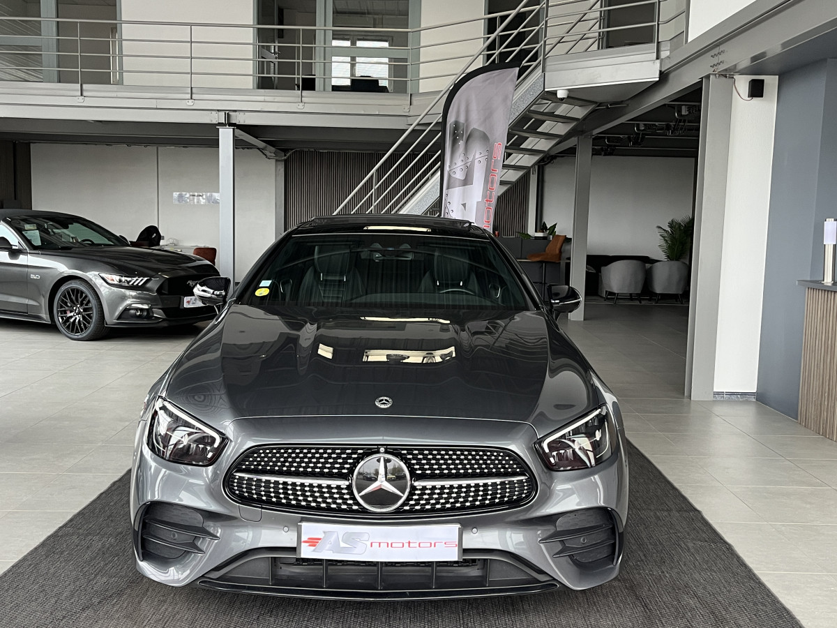 MERCEDES CLASSE E COUPE 220 CDI 194 AMG LINE 9G-TRONIC TOIT PANORAMIQUE OUVRANT GPS CAMERA KEYLESS APPLE CARPLAY HIFI BURMESTER  VIRTUAL COCKPIT PARK PILOT MBUX PACK AMG FEUX FULL LED JANTES ALU 20 EXCELLENT ETAT