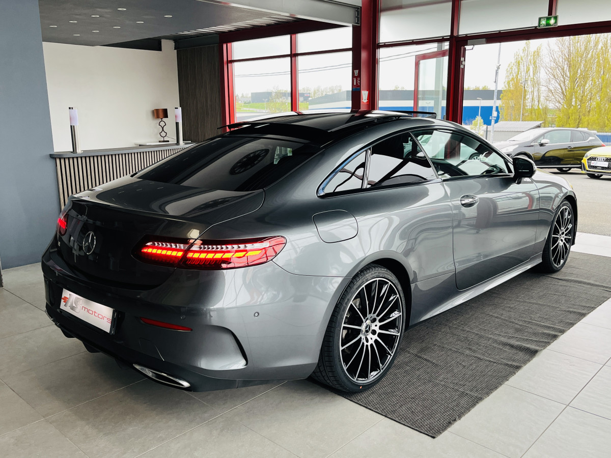MERCEDES CLASSE E COUPE 220 CDI 194 AMG LINE 9G-TRONIC TOIT PANORAMIQUE OUVRANT GPS CAMERA KEYLESS APPLE CARPLAY HIFI BURMESTER  VIRTUAL COCKPIT PARK PILOT MBUX PACK AMG FEUX FULL LED JANTES ALU 20 EXCELLENT ETAT