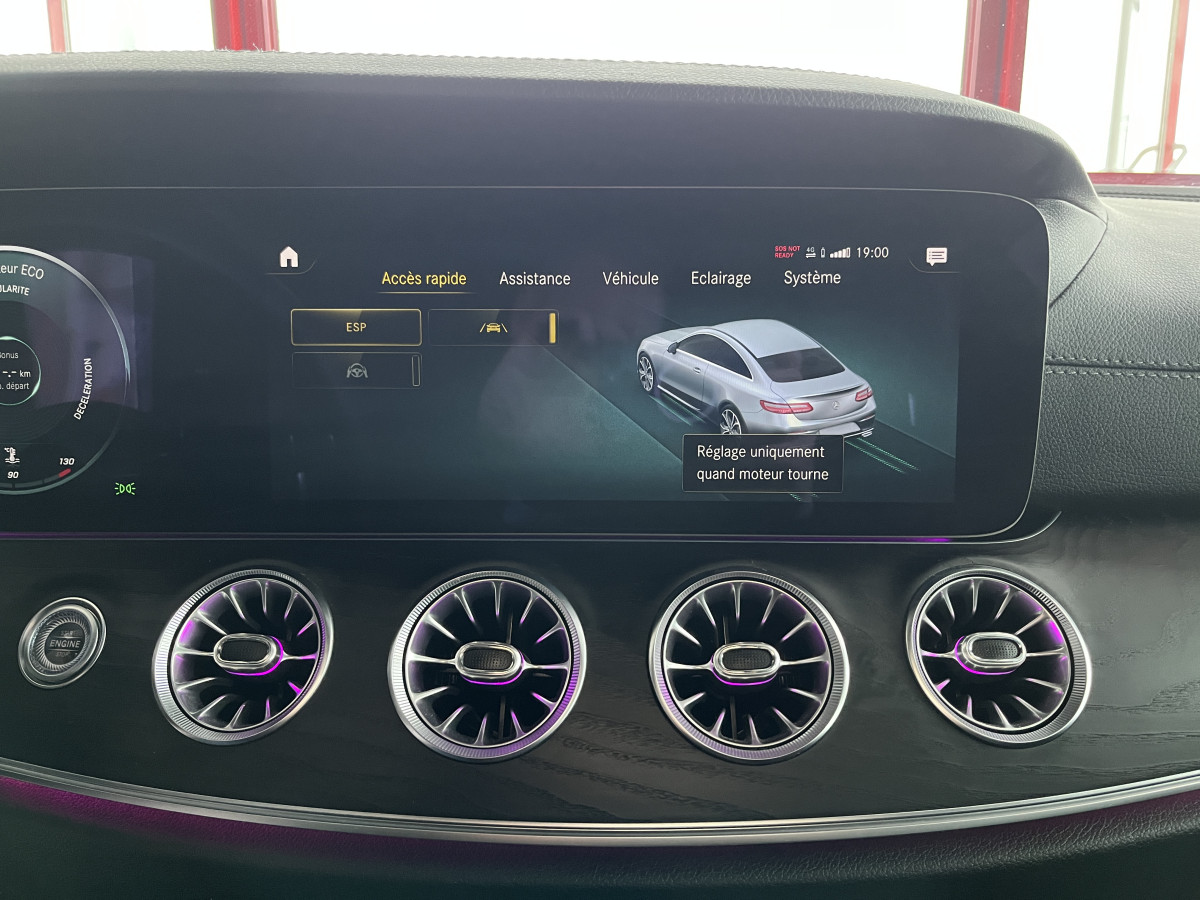 MERCEDES CLASSE E COUPE 220 CDI 194 AMG LINE 9G-TRONIC TOIT PANORAMIQUE OUVRANT GPS CAMERA KEYLESS APPLE CARPLAY HIFI BURMESTER  VIRTUAL COCKPIT PARK PILOT MBUX PACK AMG FEUX FULL LED JANTES ALU 20 EXCELLENT ETAT