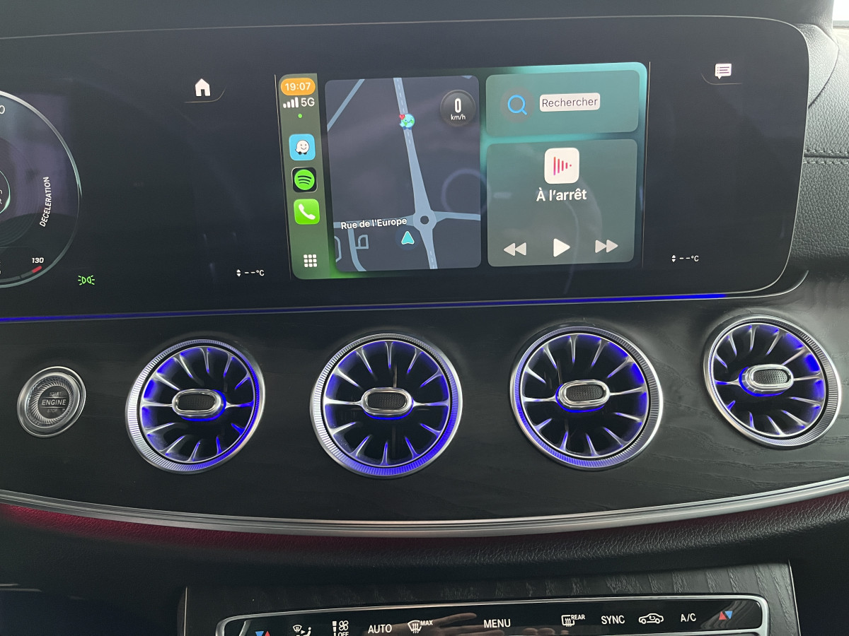 MERCEDES CLASSE E COUPE 220 CDI 194 AMG LINE 9G-TRONIC TOIT PANORAMIQUE OUVRANT GPS CAMERA KEYLESS APPLE CARPLAY HIFI BURMESTER  VIRTUAL COCKPIT PARK PILOT MBUX PACK AMG FEUX FULL LED JANTES ALU 20 EXCELLENT ETAT