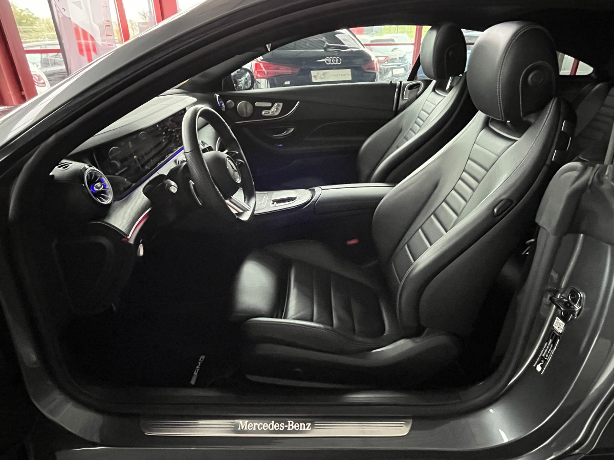 MERCEDES CLASSE E COUPE 220 CDI 194 AMG LINE 9G-TRONIC TOIT PANORAMIQUE OUVRANT GPS CAMERA KEYLESS APPLE CARPLAY HIFI BURMESTER  VIRTUAL COCKPIT PARK PILOT MBUX PACK AMG FEUX FULL LED JANTES ALU 20 EXCELLENT ETAT