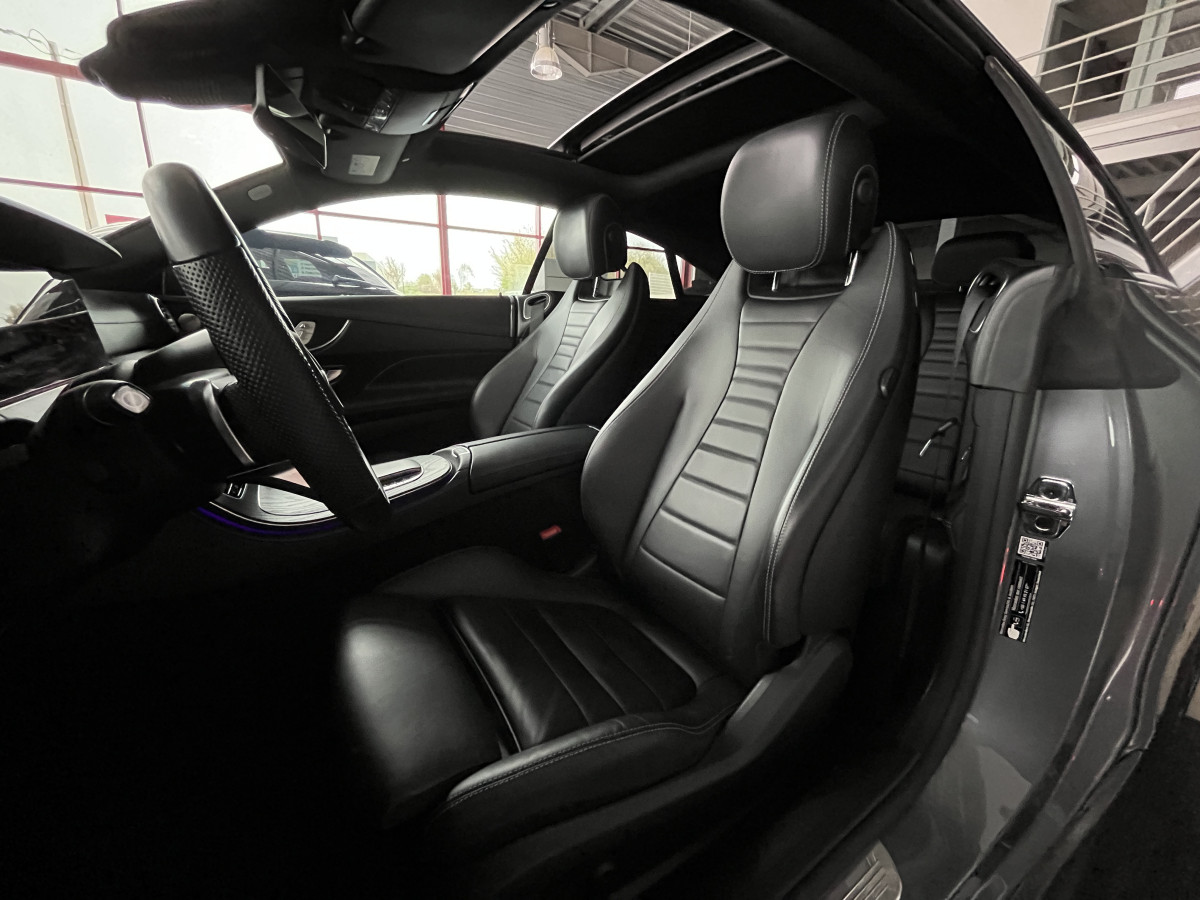 MERCEDES CLASSE E COUPE 220 CDI 194 AMG LINE 9G-TRONIC TOIT PANORAMIQUE OUVRANT GPS CAMERA KEYLESS APPLE CARPLAY HIFI BURMESTER  VIRTUAL COCKPIT PARK PILOT MBUX PACK AMG FEUX FULL LED JANTES ALU 20 EXCELLENT ETAT