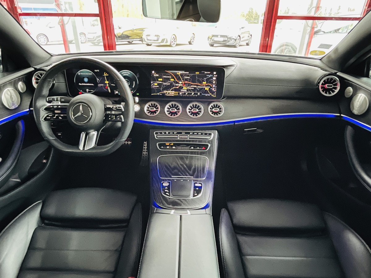 MERCEDES CLASSE E COUPE 220 CDI 194 AMG LINE 9G-TRONIC TOIT PANORAMIQUE OUVRANT GPS CAMERA KEYLESS APPLE CARPLAY HIFI BURMESTER  VIRTUAL COCKPIT PARK PILOT MBUX PACK AMG FEUX FULL LED JANTES ALU 20 EXCELLENT ETAT