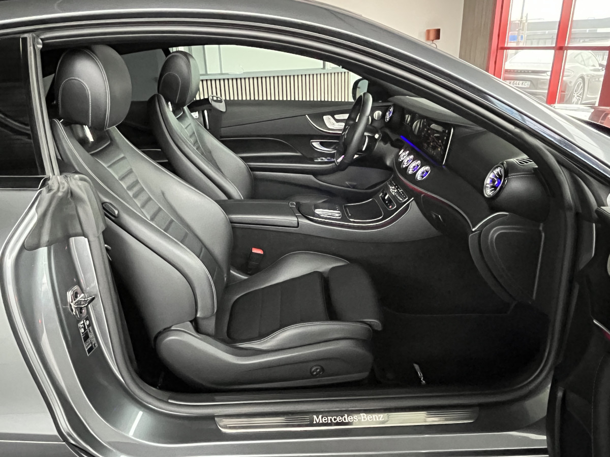 MERCEDES CLASSE E COUPE 220 CDI 194 AMG LINE 9G-TRONIC TOIT PANORAMIQUE OUVRANT GPS CAMERA KEYLESS APPLE CARPLAY HIFI BURMESTER  VIRTUAL COCKPIT PARK PILOT MBUX PACK AMG FEUX FULL LED JANTES ALU 20 EXCELLENT ETAT