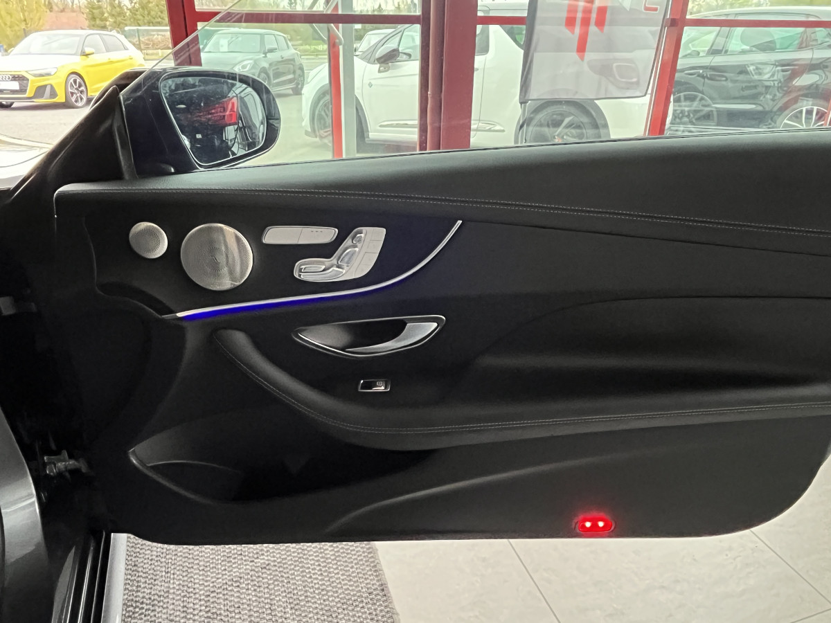 MERCEDES CLASSE E COUPE 220 CDI 194 AMG LINE 9G-TRONIC TOIT PANORAMIQUE OUVRANT GPS CAMERA KEYLESS APPLE CARPLAY HIFI BURMESTER  VIRTUAL COCKPIT PARK PILOT MBUX PACK AMG FEUX FULL LED JANTES ALU 20 EXCELLENT ETAT