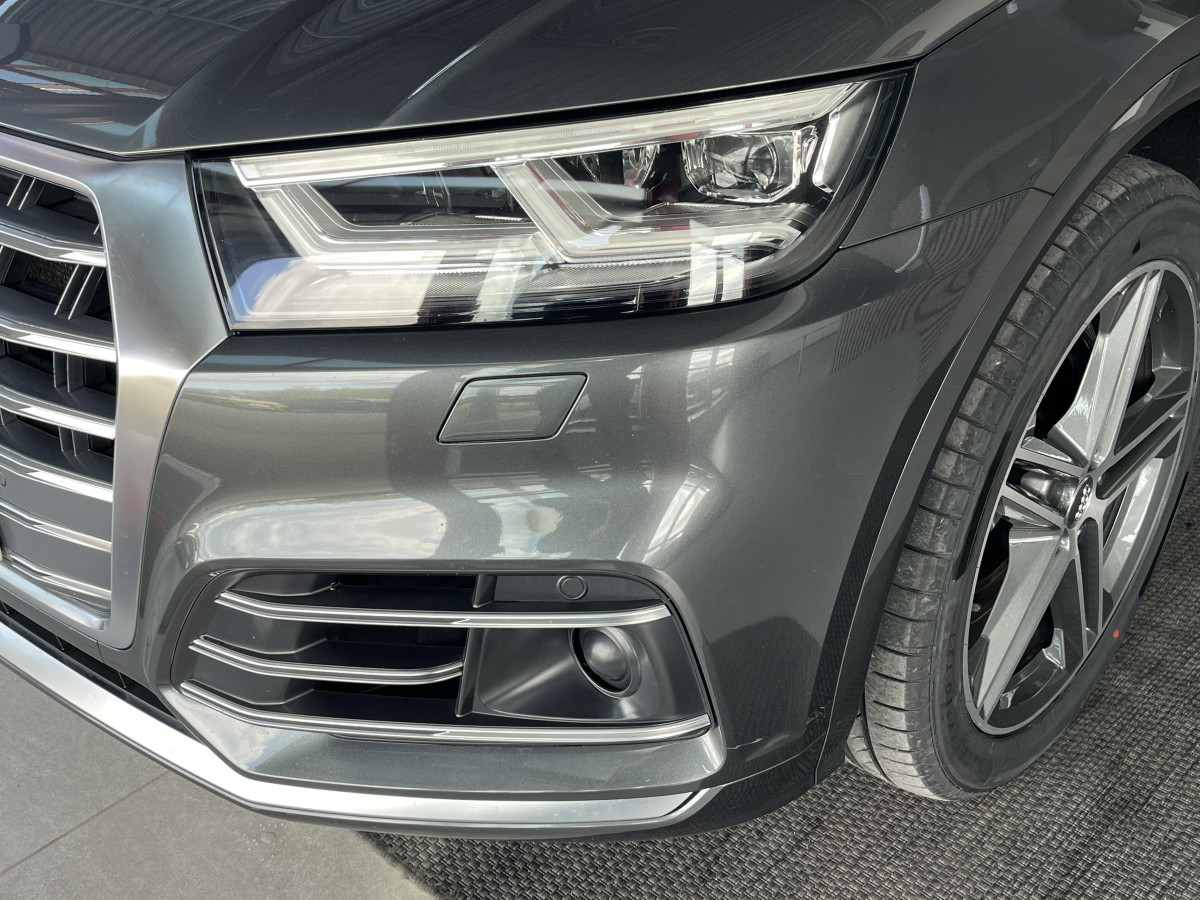 AUDI SQ5 3,0 TDI V6 347 BVA8 QUATTRO  ATTELAGE ELECTRIQUE SUSPENSION PNEUMATIQUE  GPS  CAMERA APPLE CARPLAY KEYLESS REGULATEUR ADAPTATIF  LIMITEUR  PHARES MATRIX  LED  LED PARK PILOT  DRIVE SELECT JANTE 20  EXCELLENT ETAT