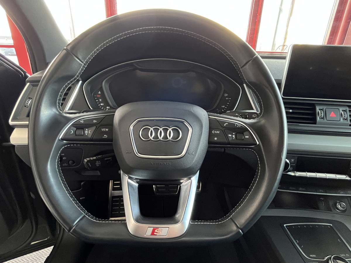 AUDI SQ5 3,0 TDI V6 347 BVA8 QUATTRO  ATTELAGE ELECTRIQUE SUSPENSION PNEUMATIQUE  GPS  CAMERA APPLE CARPLAY KEYLESS REGULATEUR ADAPTATIF  LIMITEUR  PHARES MATRIX  LED  LED PARK PILOT  DRIVE SELECT JANTE 20  EXCELLENT ETAT