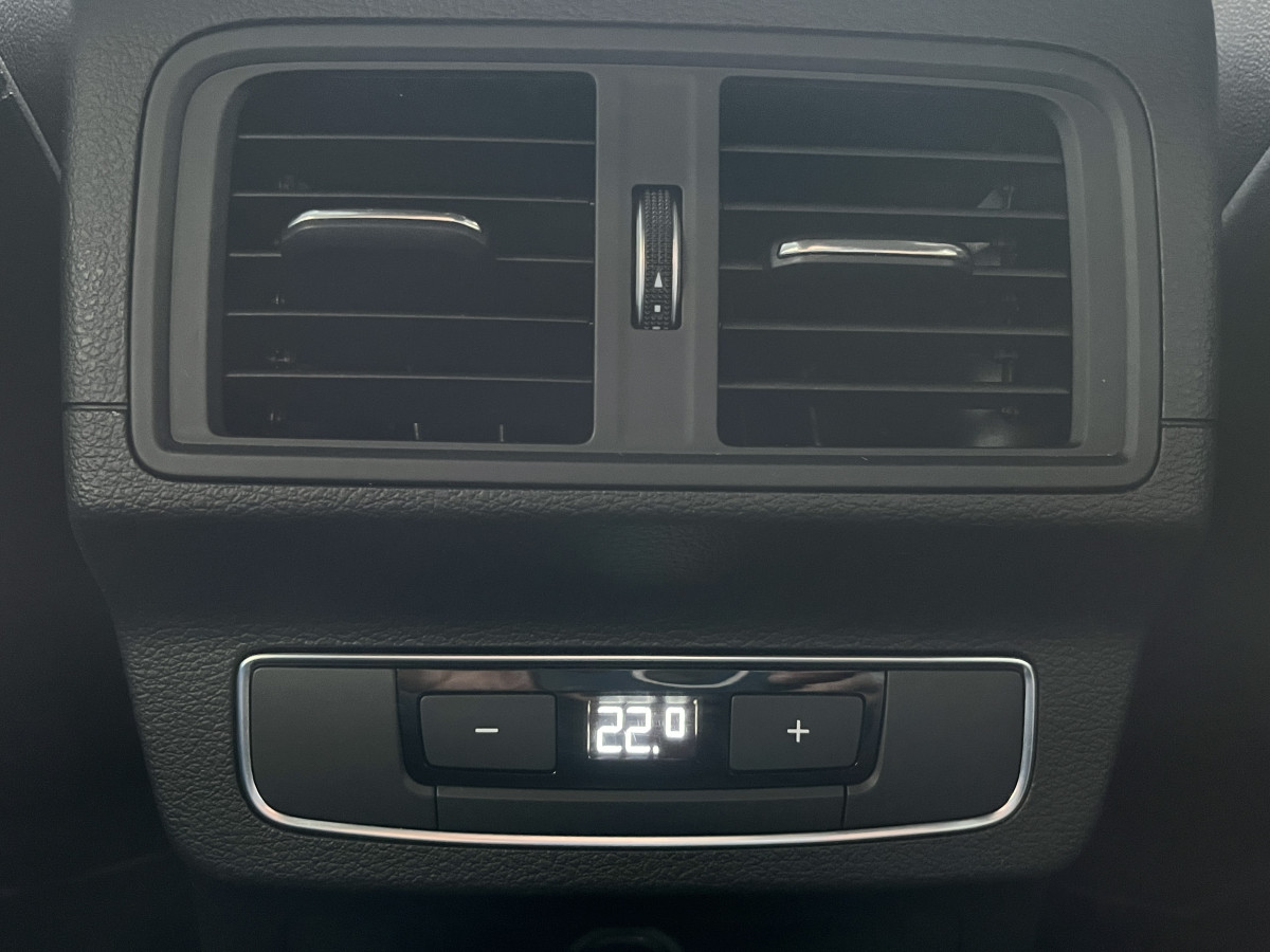 AUDI SQ5 3,0 TDI V6 347 BVA8 QUATTRO  ATTELAGE ELECTRIQUE SUSPENSION PNEUMATIQUE  GPS  CAMERA APPLE CARPLAY KEYLESS REGULATEUR ADAPTATIF  LIMITEUR  PHARES MATRIX  LED  LED PARK PILOT  DRIVE SELECT JANTE 20  EXCELLENT ETAT