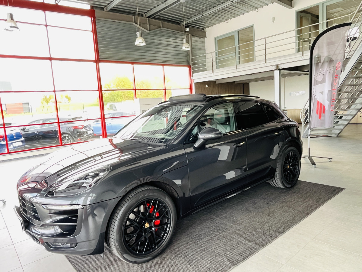 PORSCHE MACAN GTS 3,0 V6 360 4X4 PDK TOIT PANORAMIQUE  GPS CAMERA APPLE CARPLAY  PASM REGULATEUR  FULL LED SUSPENSION PNEUMATIQUE  PACK CHRONO SPORT EXCELLENT ETAT