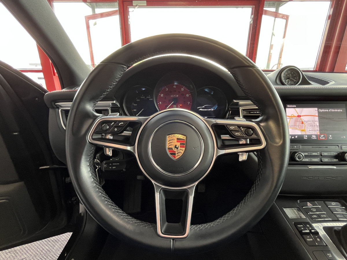 PORSCHE MACAN GTS 3,0 V6 360 4X4 PDK TOIT PANORAMIQUE  GPS CAMERA APPLE CARPLAY  PASM REGULATEUR  FULL LED SUSPENSION PNEUMATIQUE  PACK CHRONO SPORT EXCELLENT ETAT