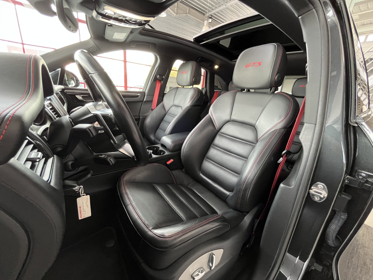 PORSCHE MACAN GTS 3,0 V6 360 4X4 PDK TOIT PANORAMIQUE  GPS CAMERA APPLE CARPLAY  PASM REGULATEUR  FULL LED SUSPENSION PNEUMATIQUE  PACK CHRONO SPORT EXCELLENT ETAT