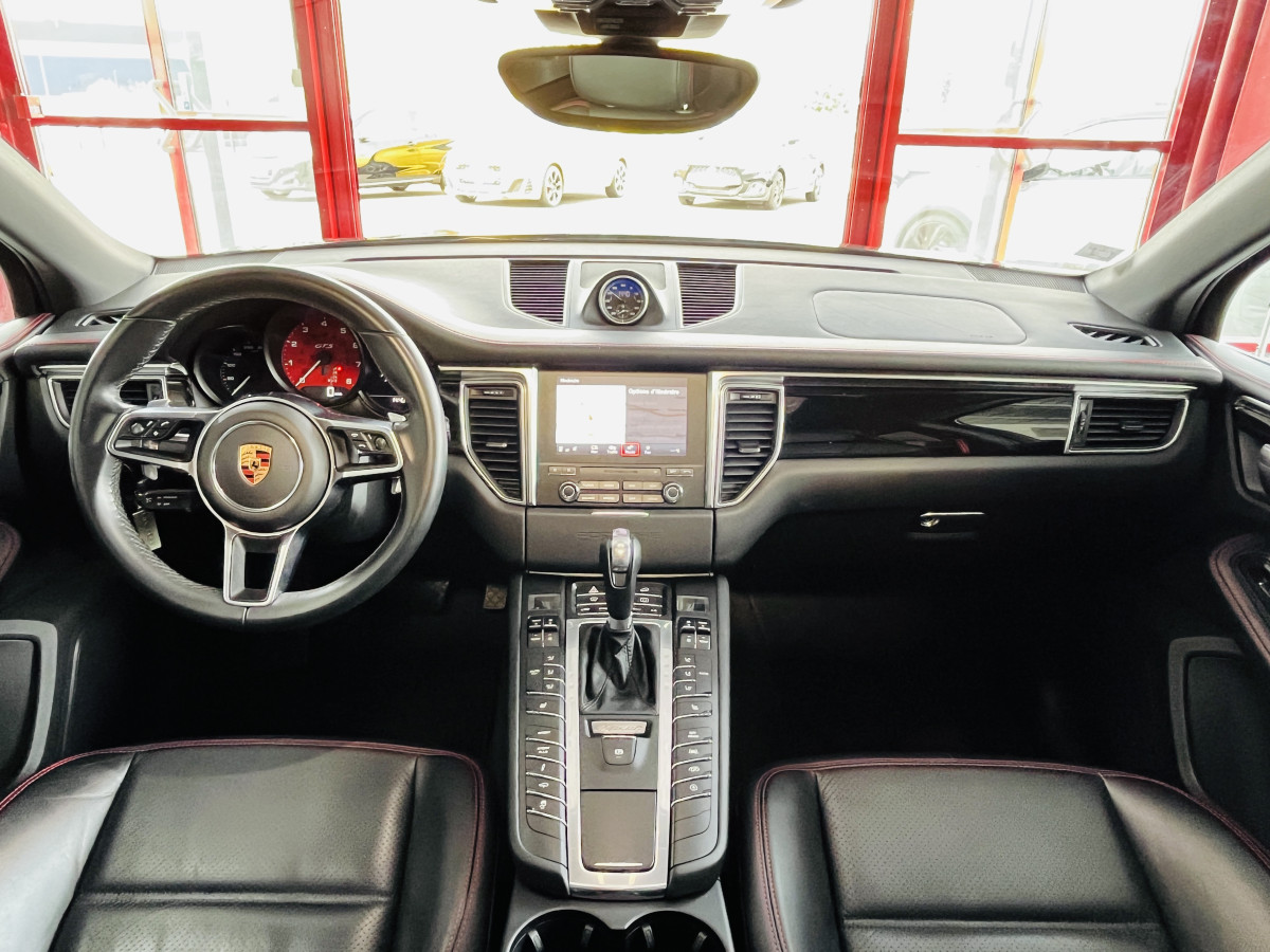 PORSCHE MACAN GTS 3,0 V6 360 4X4 PDK TOIT PANORAMIQUE  GPS CAMERA APPLE CARPLAY  PASM REGULATEUR  FULL LED SUSPENSION PNEUMATIQUE  PACK CHRONO SPORT EXCELLENT ETAT