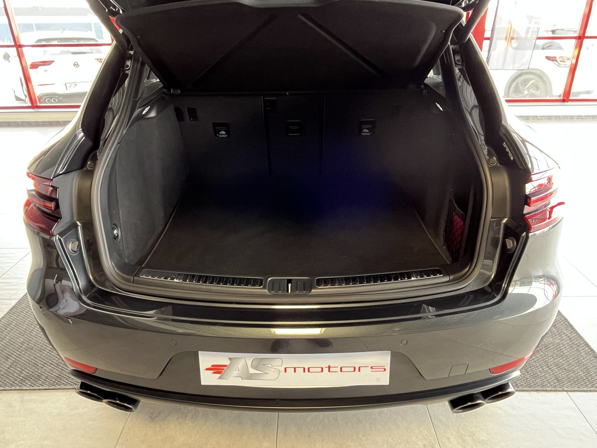 PORSCHE MACAN GTS 3,0 V6 360 4X4 PDK TOIT PANORAMIQUE  GPS CAMERA APPLE CARPLAY  PASM REGULATEUR  FULL LED SUSPENSION PNEUMATIQUE  PACK CHRONO SPORT EXCELLENT ETAT