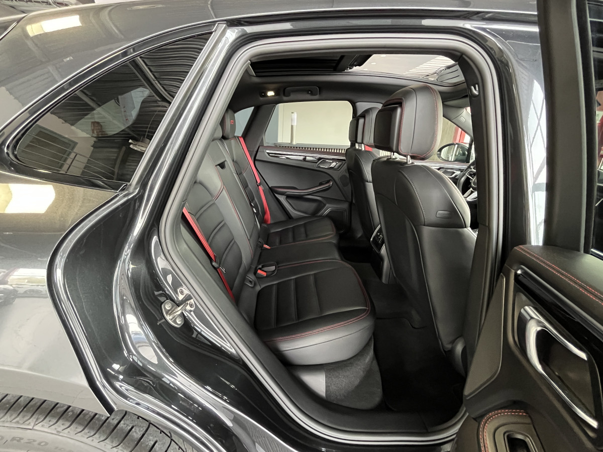 PORSCHE MACAN GTS 3,0 V6 360 4X4 PDK TOIT PANORAMIQUE  GPS CAMERA APPLE CARPLAY  PASM REGULATEUR  FULL LED SUSPENSION PNEUMATIQUE  PACK CHRONO SPORT EXCELLENT ETAT