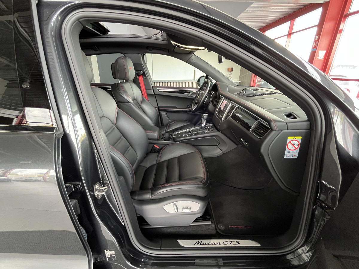 PORSCHE MACAN GTS 3,0 V6 360 4X4 PDK TOIT PANORAMIQUE  GPS CAMERA APPLE CARPLAY  PASM REGULATEUR  FULL LED SUSPENSION PNEUMATIQUE  PACK CHRONO SPORT EXCELLENT ETAT