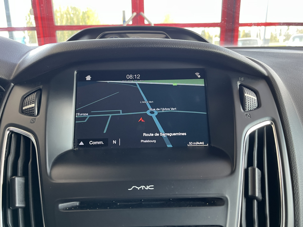 FORD FOCUS RS 2,3 350 AWD  GPS  CAMERA  HIFI SONY RECARO REGULATEUR LIMITEUR KEYLESS  FEUX BI-XENON JANTES FORGÉE  EXCELLENT ETAT