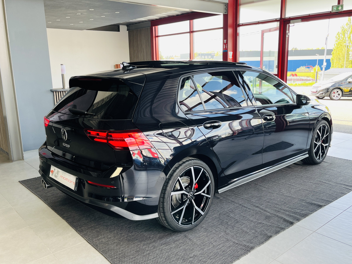 VOLKSWAGEN GOLF 8 GTD 2,0 TDI 200 DSG7 TOIT PANORAMIQUE GPS CAMERA  ATTELAGE HIFI HARMAN/KARDON IQ-DRIVE  REGULATEUR ADAPTATIF  LIMITEUR FULL LED APPLE CARPLAY KEYLESS DRIVE SELECT  EXCELLENT ETAT