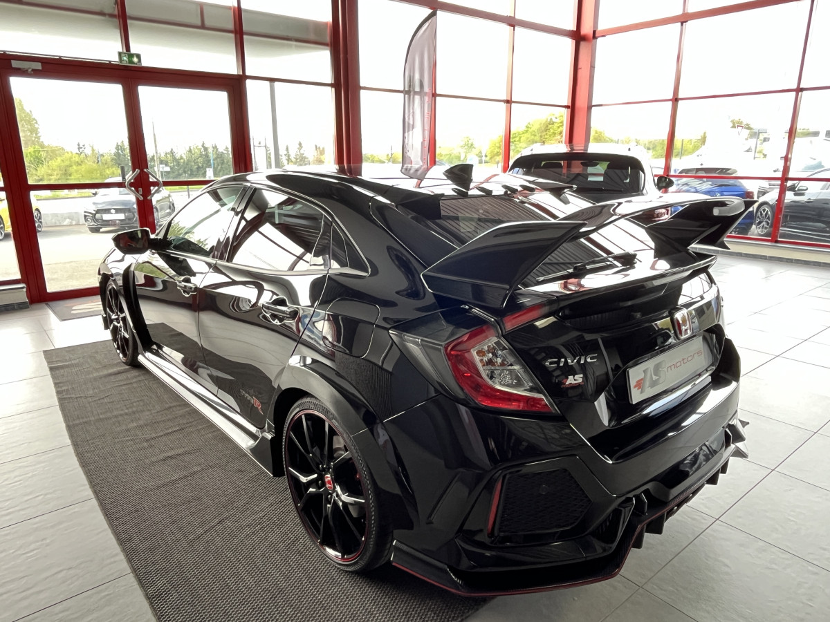 HONDA CIVIC 2,0 I-VTEC 320  TYPE R GT  NUMEROTÉ R-05963 DIFFERENTIEL A GLISSEMENT  REGULATEUR LIMITEUR FULL LED KEYLESS  JANTES 19 SIEGES RECARO  ECHAPPEMENT REMUS  EXCELLENT ETAT