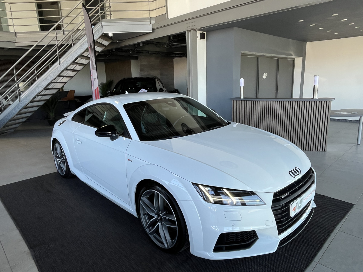 AUDI TT 2,0 TFSI 230 S-LINE  QUATTRO S-TRONIC 6 GPS  KEYLESS DRIVE SELECT REGULATEUR LIMITEUR  HIFI B&O SIEGES RS FEUX FULL LED JANTES 19 RS EXCELLENT ETAT