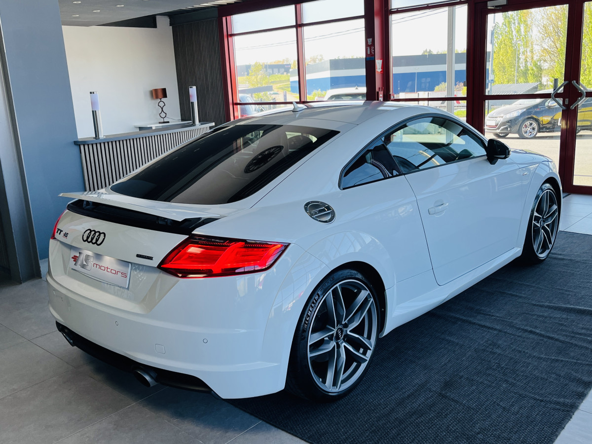 AUDI TT 2,0 TFSI 230 S-LINE  QUATTRO S-TRONIC 6 GPS  KEYLESS DRIVE SELECT REGULATEUR LIMITEUR  HIFI B&O SIEGES RS FEUX FULL LED JANTES 19 RS EXCELLENT ETAT