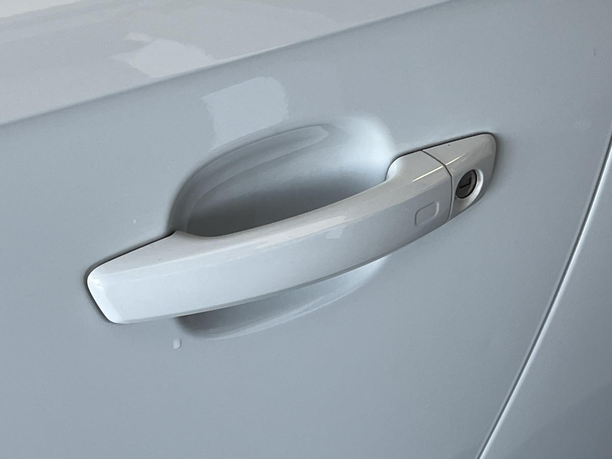 AUDI TT 2,0 TFSI 230 S-LINE  QUATTRO S-TRONIC 6 GPS  KEYLESS DRIVE SELECT REGULATEUR LIMITEUR  HIFI B&O SIEGES RS FEUX FULL LED JANTES 19 RS EXCELLENT ETAT