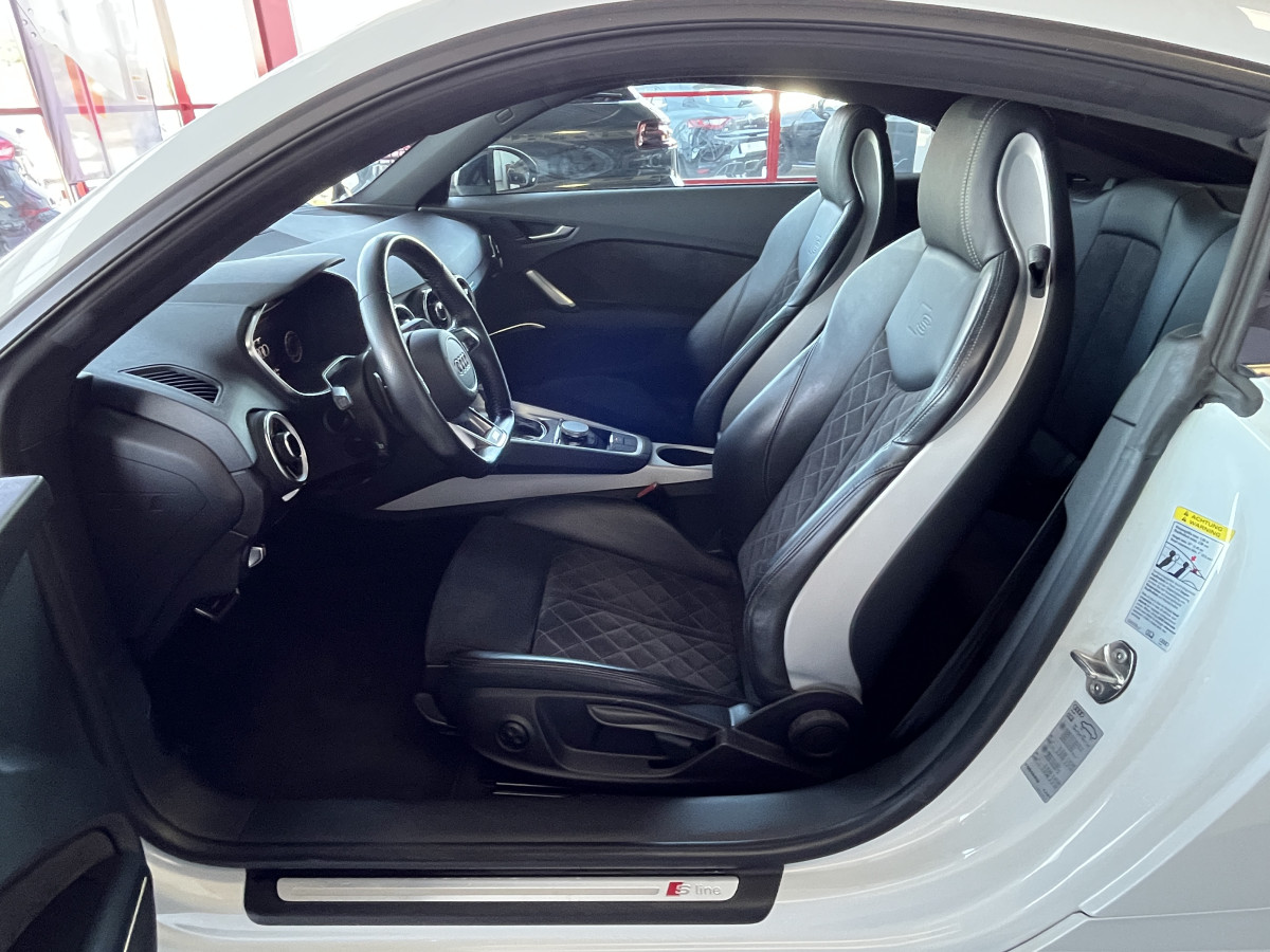 AUDI TT 2,0 TFSI 230 S-LINE  QUATTRO S-TRONIC 6 GPS  KEYLESS DRIVE SELECT REGULATEUR LIMITEUR  HIFI B&O SIEGES RS FEUX FULL LED JANTES 19 RS EXCELLENT ETAT