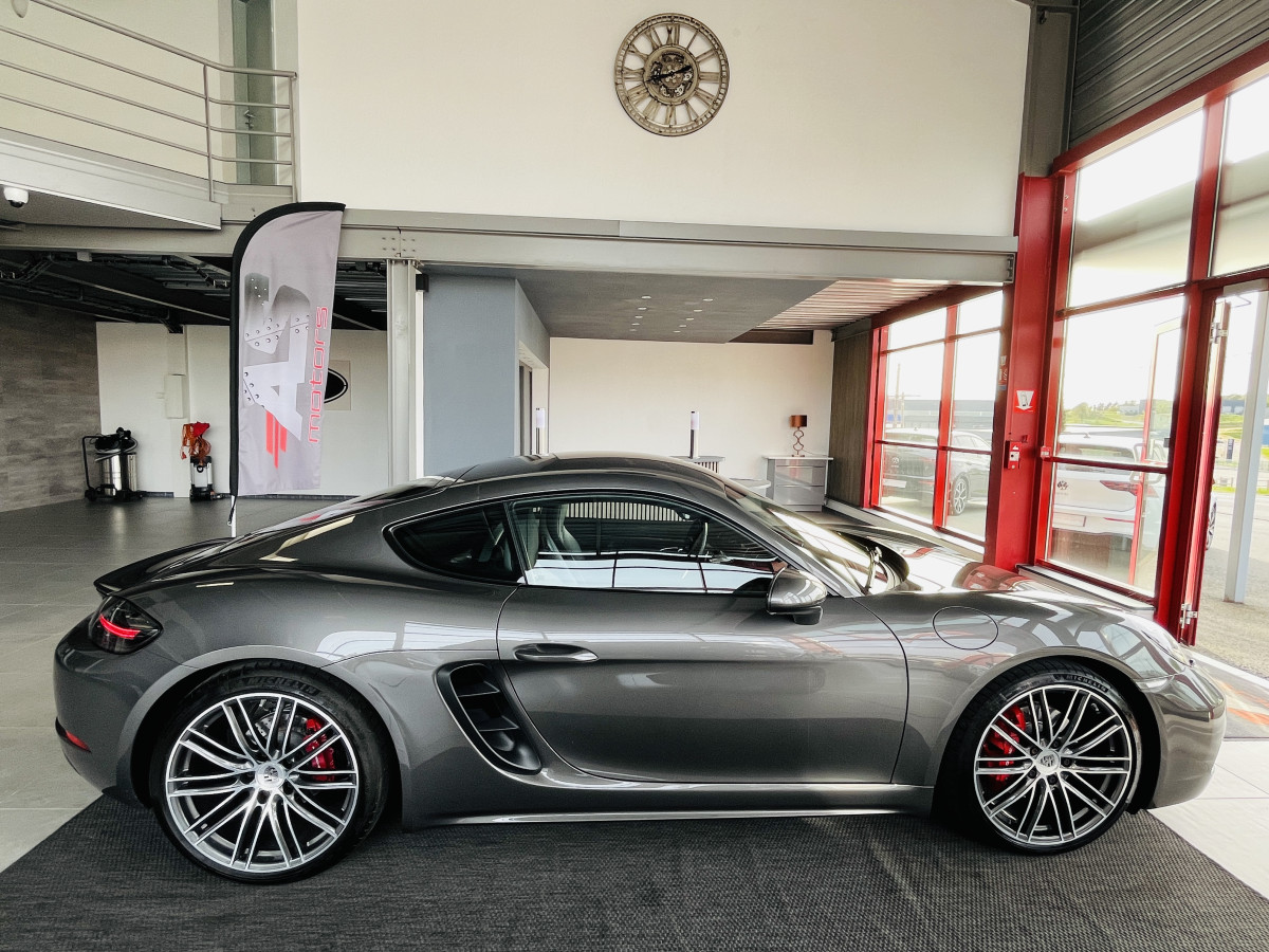 PORSCHE CAYMAN 718 S COUPE 2,5 TURBO 350 PDK GPS CAMERA REGULATEUR PASM PDLS  HIFI BOSE APPLE CARPLAY SIEGES SPORT PACK  SPORT DESIGN PACK CHRONO SPORT PACK CARBON ECHAPPEMENT SPORT JANTES 20