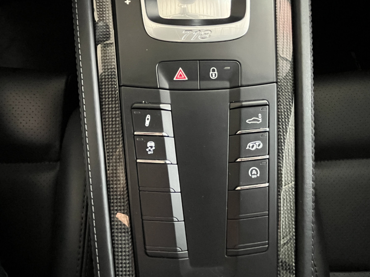 PORSCHE CAYMAN 718 S COUPE 2,5 TURBO 350 PDK GPS CAMERA REGULATEUR PASM PDLS  HIFI BOSE APPLE CARPLAY SIEGES SPORT PACK  SPORT DESIGN PACK CHRONO SPORT PACK CARBON ECHAPPEMENT SPORT JANTES 20
