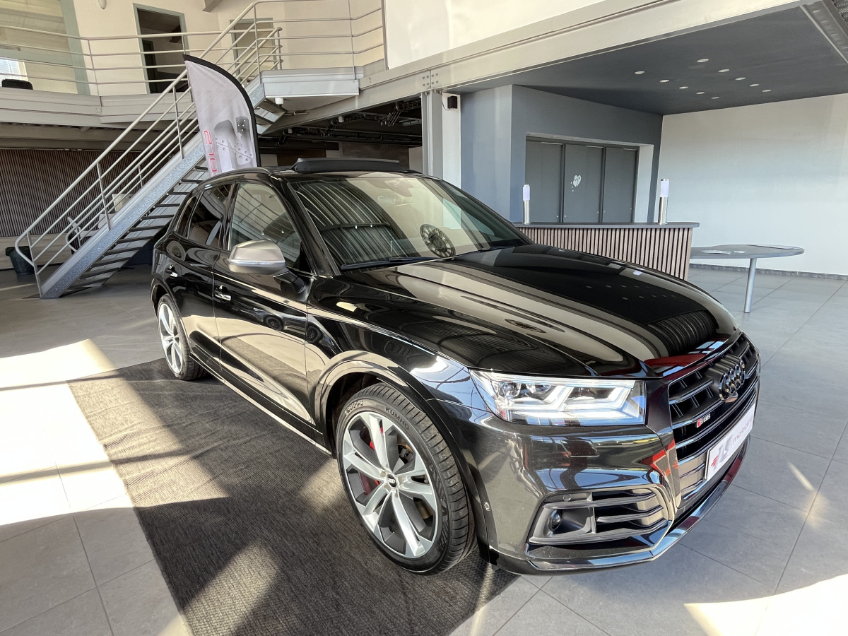 AUDI SQ5 3,0 TDI V6 347 BVA8 QUATTRO TOIT PANORAMIQUE OUVRANT  ATTELAGE ELECTRIQUE GPS  CAMERA 360  KEYLESS APPLE CARPLAY SUSPENSION PNEUMATIQUE REGULATEUR LIMITEUR  PHARES MATRIX  LED PARK PILOT  DRIVE SELECT JANTE 21 EXCELLENT ETAT