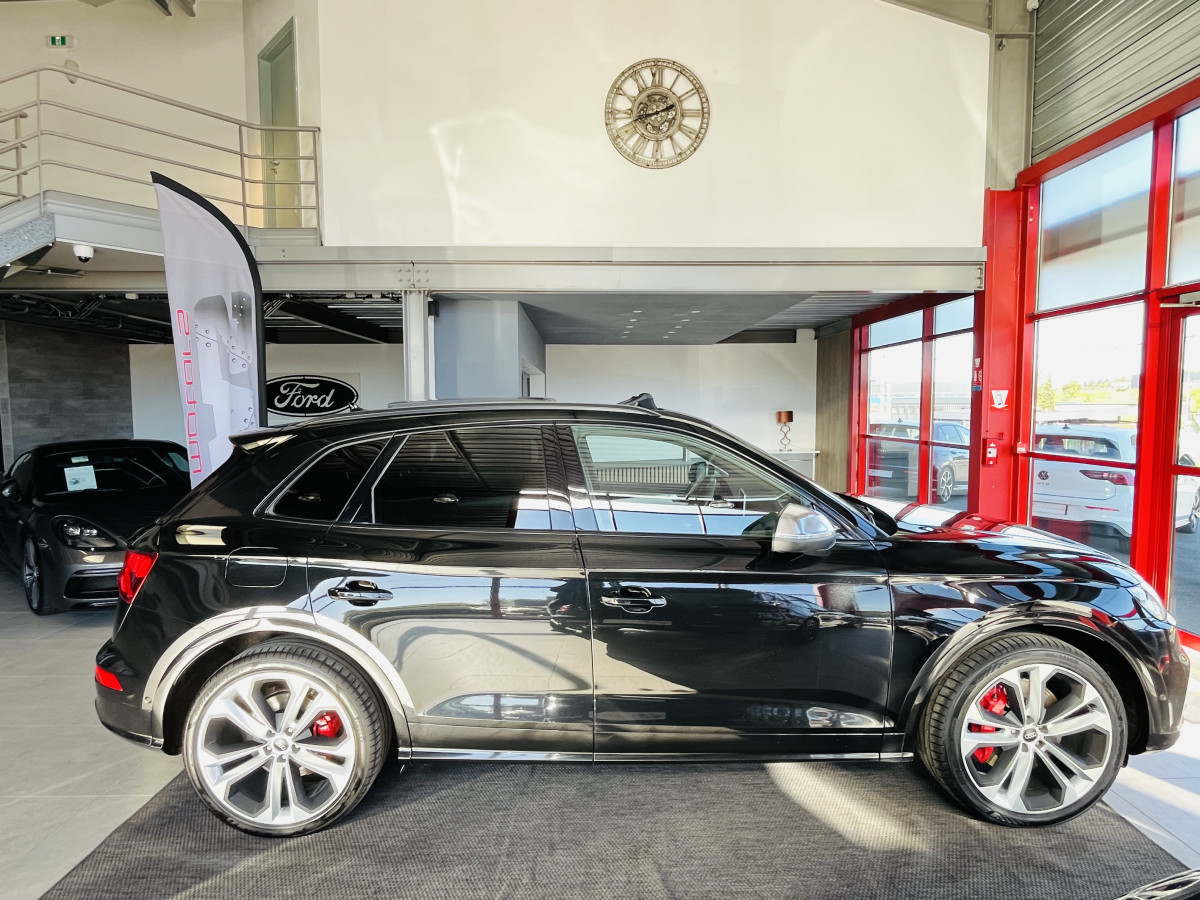 AUDI SQ5 3,0 TDI V6 347 BVA8 QUATTRO TOIT PANORAMIQUE OUVRANT  ATTELAGE ELECTRIQUE GPS  CAMERA 360  KEYLESS APPLE CARPLAY SUSPENSION PNEUMATIQUE REGULATEUR LIMITEUR  PHARES MATRIX  LED PARK PILOT  DRIVE SELECT JANTE 21 EXCELLENT ETAT