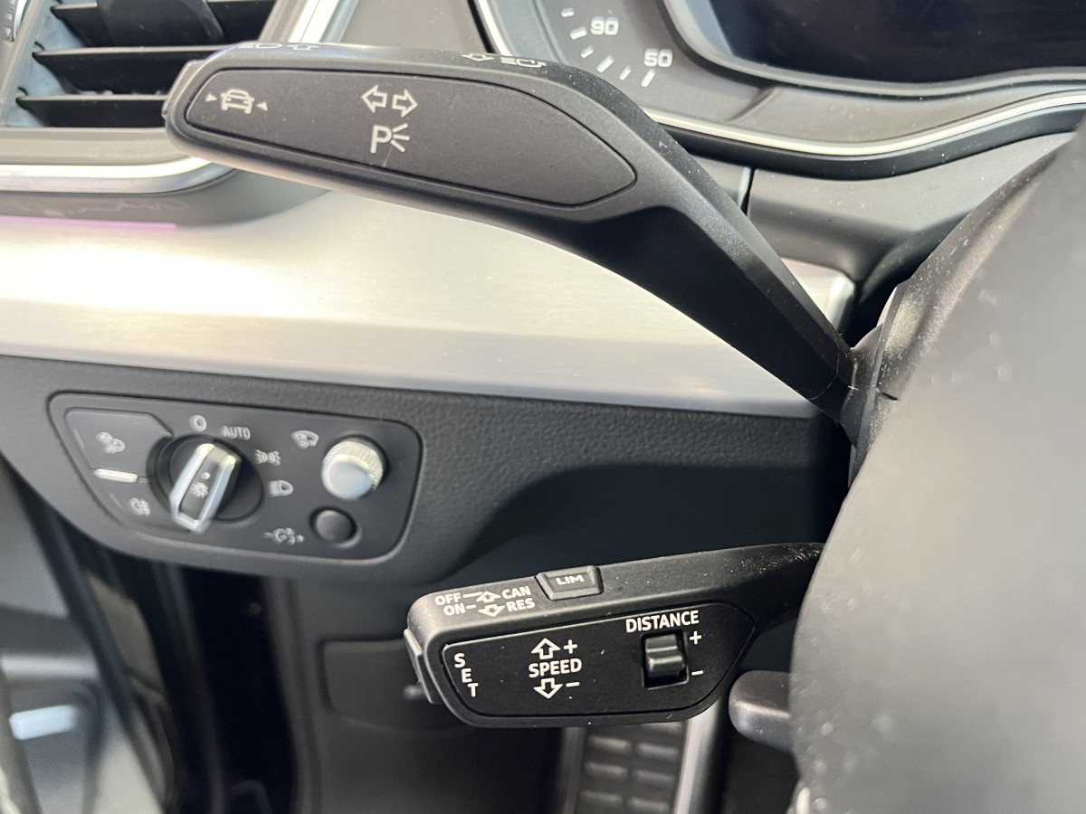 AUDI SQ5 3,0 TDI V6 347 BVA8 QUATTRO TOIT PANORAMIQUE OUVRANT  ATTELAGE ELECTRIQUE GPS  CAMERA 360  KEYLESS APPLE CARPLAY SUSPENSION PNEUMATIQUE REGULATEUR LIMITEUR  PHARES MATRIX  LED PARK PILOT  DRIVE SELECT JANTE 21 EXCELLENT ETAT