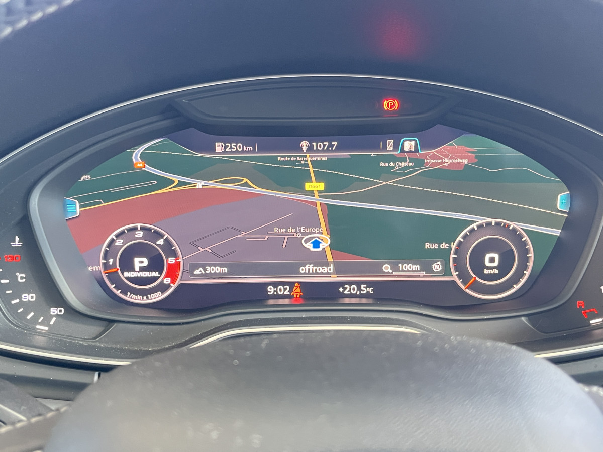 AUDI SQ5 3,0 TDI V6 347 BVA8 QUATTRO TOIT PANORAMIQUE OUVRANT  ATTELAGE ELECTRIQUE GPS  CAMERA 360  KEYLESS APPLE CARPLAY SUSPENSION PNEUMATIQUE REGULATEUR LIMITEUR  PHARES MATRIX  LED PARK PILOT  DRIVE SELECT JANTE 21 EXCELLENT ETAT