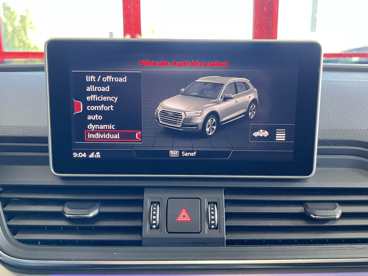 AUDI SQ5 3,0 TDI V6 347 BVA8 QUATTRO TOIT PANORAMIQUE OUVRANT  ATTELAGE ELECTRIQUE GPS  CAMERA 360  KEYLESS APPLE CARPLAY SUSPENSION PNEUMATIQUE REGULATEUR LIMITEUR  PHARES MATRIX  LED PARK PILOT  DRIVE SELECT JANTE 21 EXCELLENT ETAT