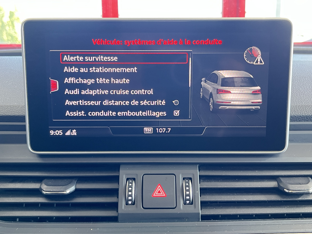AUDI SQ5 3,0 TDI V6 347 BVA8 QUATTRO TOIT PANORAMIQUE OUVRANT  ATTELAGE ELECTRIQUE GPS  CAMERA 360  KEYLESS APPLE CARPLAY SUSPENSION PNEUMATIQUE REGULATEUR LIMITEUR  PHARES MATRIX  LED PARK PILOT  DRIVE SELECT JANTE 21 EXCELLENT ETAT