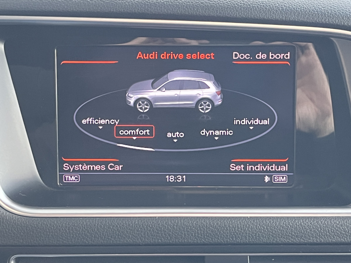 AUDI SQ5 3,0  TDI V6 313 BVA8 QUATTRO TOIT PANORAMIQUE OUVRANT ATTELAGE  GPS CAMERA HIFI B&O KEYLESS  BI-XENON  PARK PILOT PACK CARBON  REGULATEUR  DRIVE SELECT JANTE 21  EXCELLENT ETAT