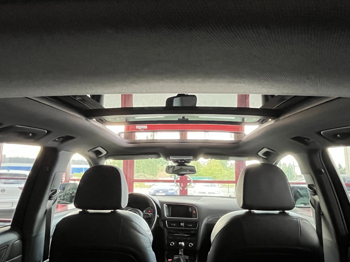 AUDI SQ5 3,0  TDI V6 313 BVA8 QUATTRO TOIT PANORAMIQUE OUVRANT ATTELAGE  GPS CAMERA HIFI B&O KEYLESS  BI-XENON  PARK PILOT PACK CARBON  REGULATEUR  DRIVE SELECT JANTE 21  EXCELLENT ETAT