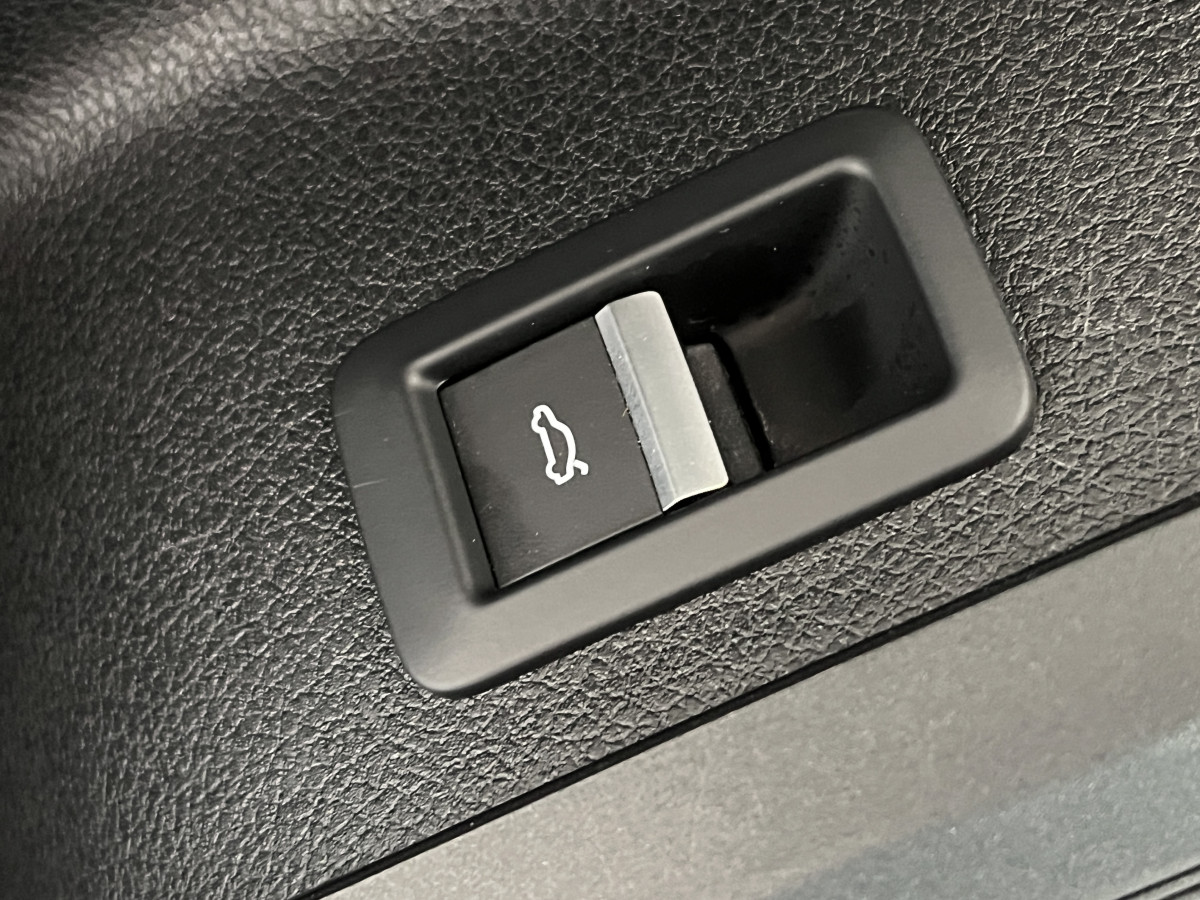 AUDI SQ5 3,0 TDI V6 347 BVA8 QUATTRO TOIT PANORAMIQUE OUVRANT  ATTELAGE ELECTRIQUE GPS  CAMERA 360 ACC DCC HIFI B&O KEYLESS REGULATEUR LIMITEUR  PHARES MATRIX  LED  PARK PILOT FULL CUIR  DRIVE SELECT JANTE 21 AFFICHAGE TETE HAUTE  EXCELLENT ETAT