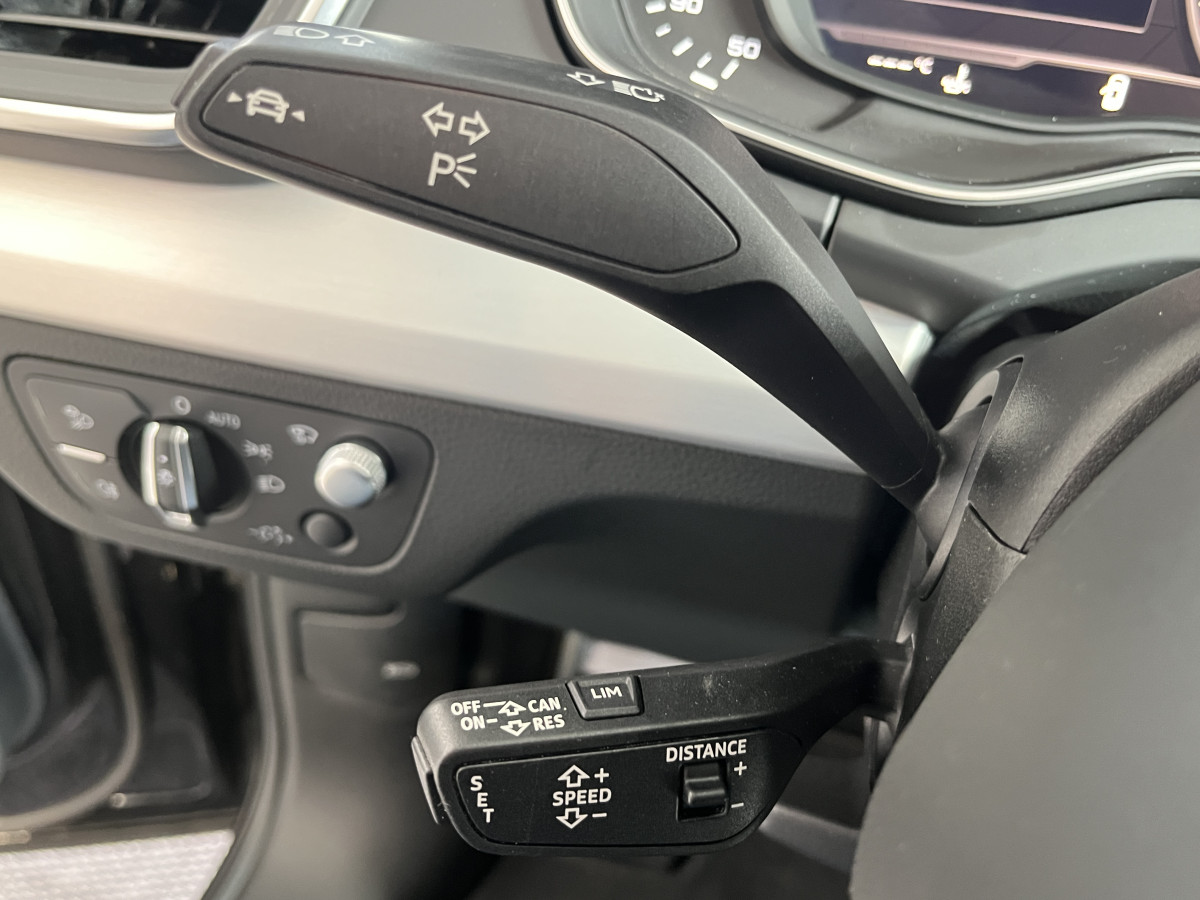 AUDI SQ5 3,0 TDI V6 347 BVA8 QUATTRO TOIT PANORAMIQUE OUVRANT  ATTELAGE ELECTRIQUE GPS  CAMERA 360 ACC DCC HIFI B&O KEYLESS REGULATEUR LIMITEUR  PHARES MATRIX  LED  PARK PILOT FULL CUIR  DRIVE SELECT JANTE 21 AFFICHAGE TETE HAUTE  EXCELLENT ETAT