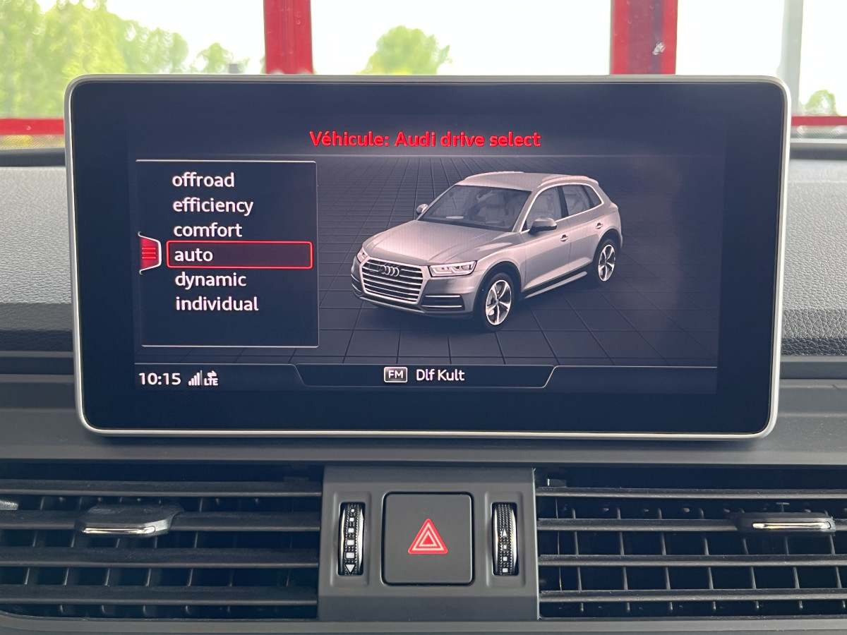 AUDI SQ5 3,0 TDI V6 347 BVA8 QUATTRO TOIT PANORAMIQUE OUVRANT  ATTELAGE ELECTRIQUE GPS  CAMERA 360 ACC DCC HIFI B&O KEYLESS REGULATEUR LIMITEUR  PHARES MATRIX  LED  PARK PILOT FULL CUIR  DRIVE SELECT JANTE 21 AFFICHAGE TETE HAUTE  EXCELLENT ETAT