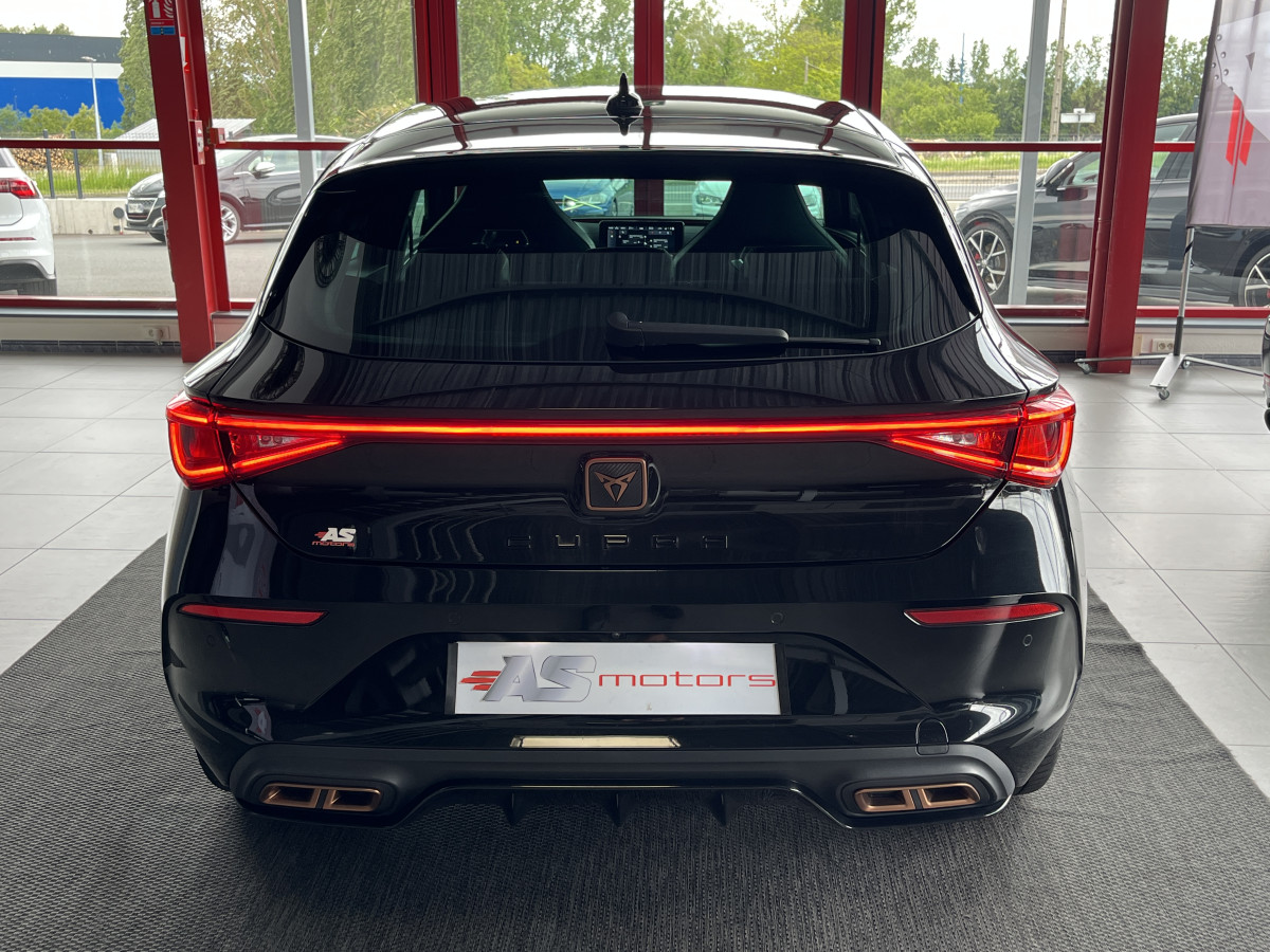 CUPRA LEON 1,4 E-HYBRID 245 DSG6 GPS CAMERA APPLE CARPLAY KEYLESS FULL LED VIRTUAL COCKPIT PARK PILOT DRIVE PROFILE REGULATEUR LIMITEUR EXCELLENT ETAT